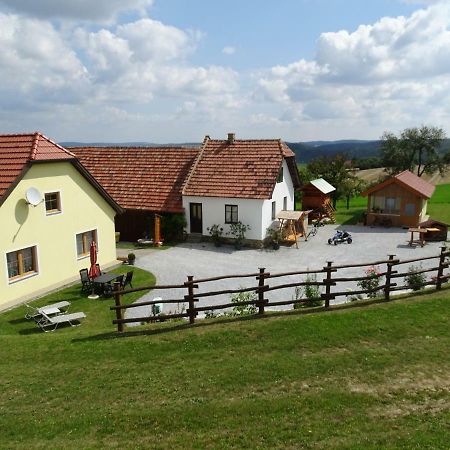 Gaestehaus Zur Alten Buche Eisengraberamt Esterno foto